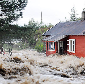 Dette må du gjøre om du er rammet av flom Dette må du gjøre om du er rammet av flom